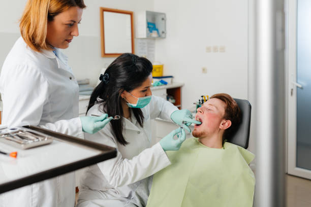 Best Pediatric Emergency Dentist in Floresville, TX